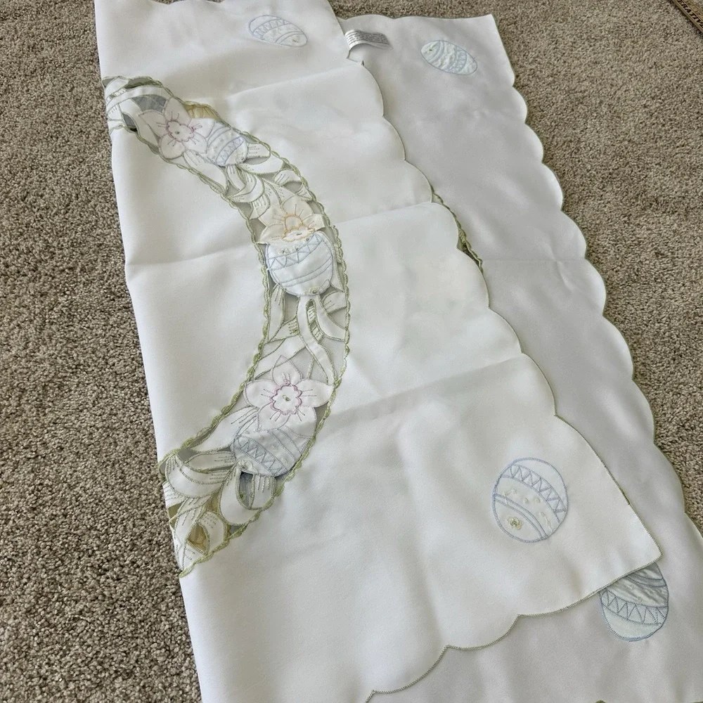 Domestications Easter Cutwork Embroidered Pastel Tablecloth Square Satin 34
